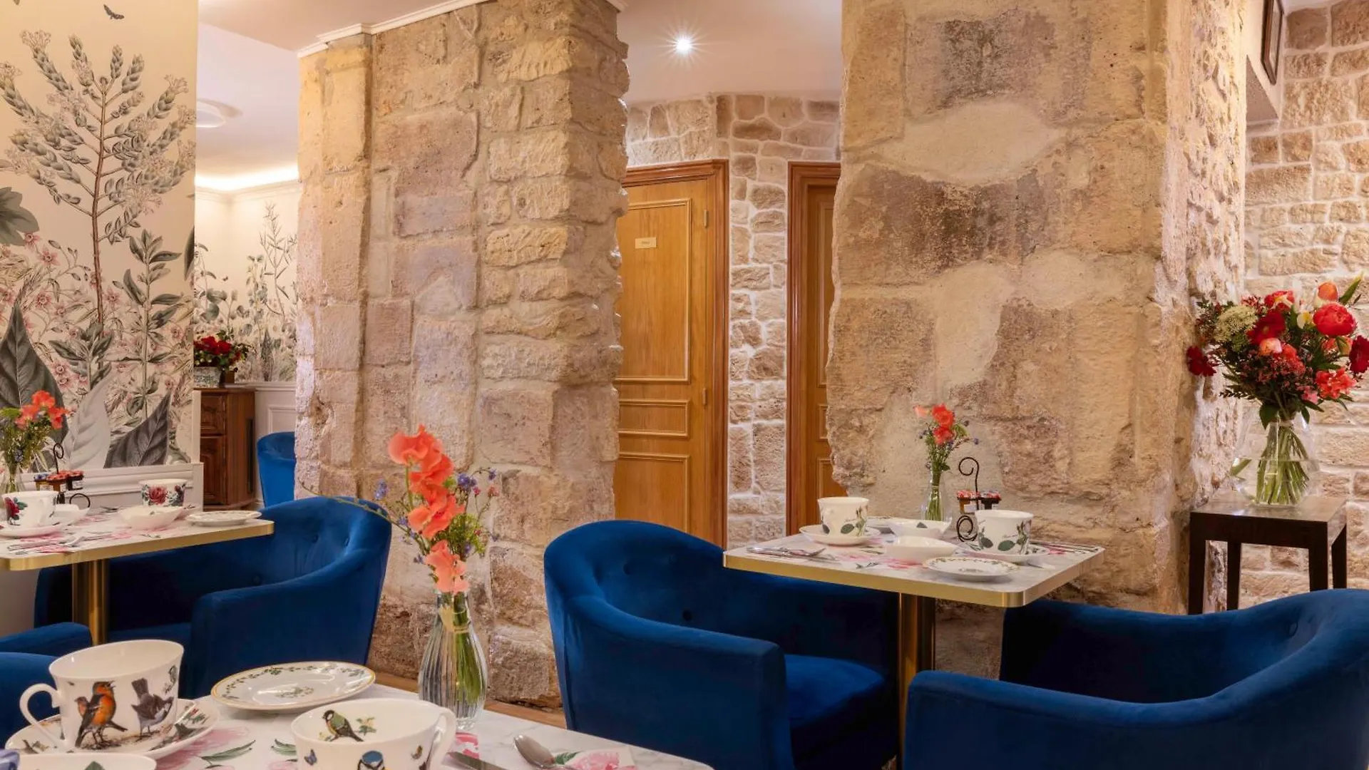 Relais Hotel Du Vieux Paris