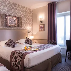 Hotel Monceau Wagram, París