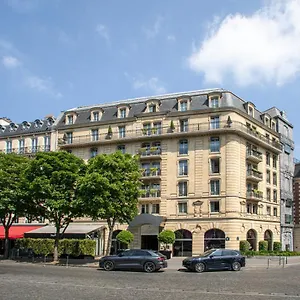 Hotel Barriere Fouquet's, París