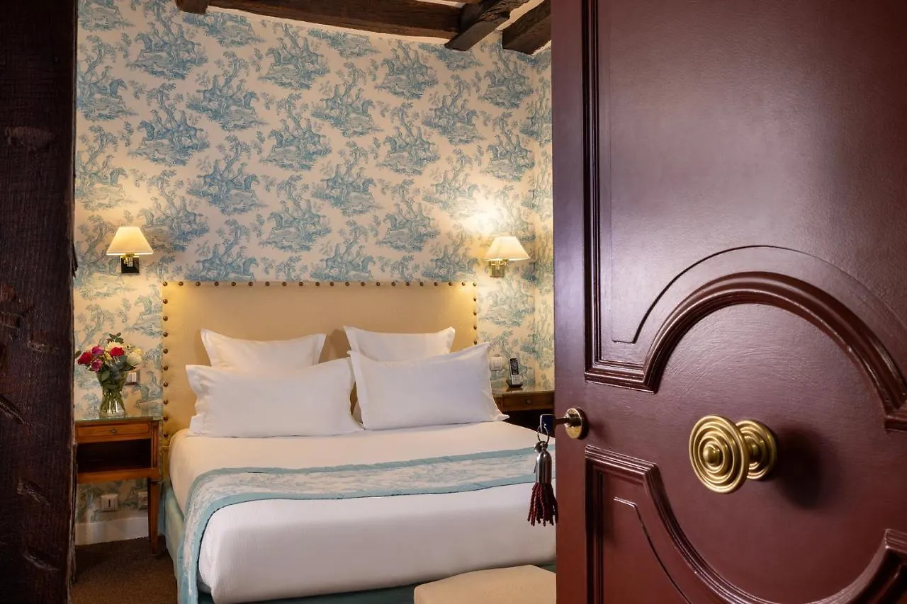 Relais Hotel Du Vieux Paris France