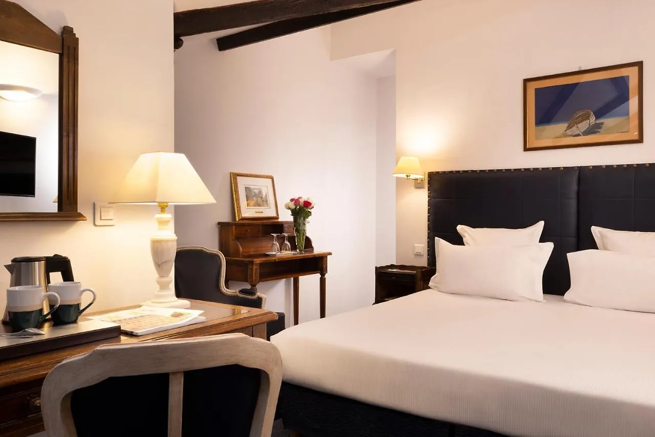 Relais Hotel Du Vieux Paris 4*,  France