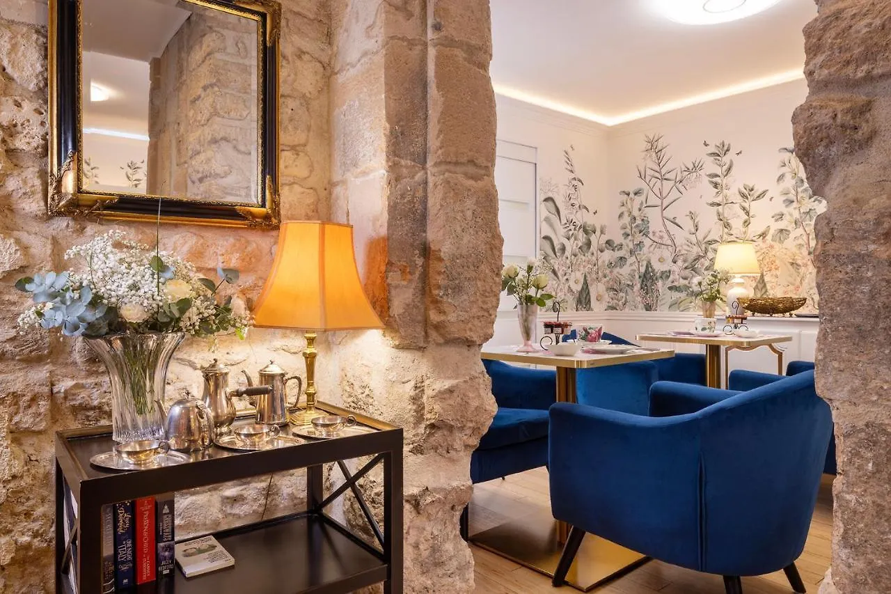 Relais Hotel Du Vieux Paris