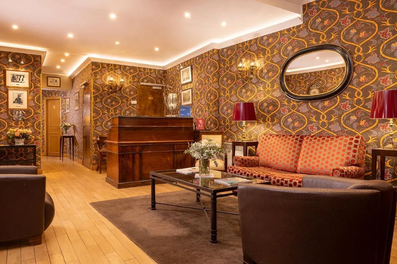 ****  Relais Hotel Du Vieux Paris France